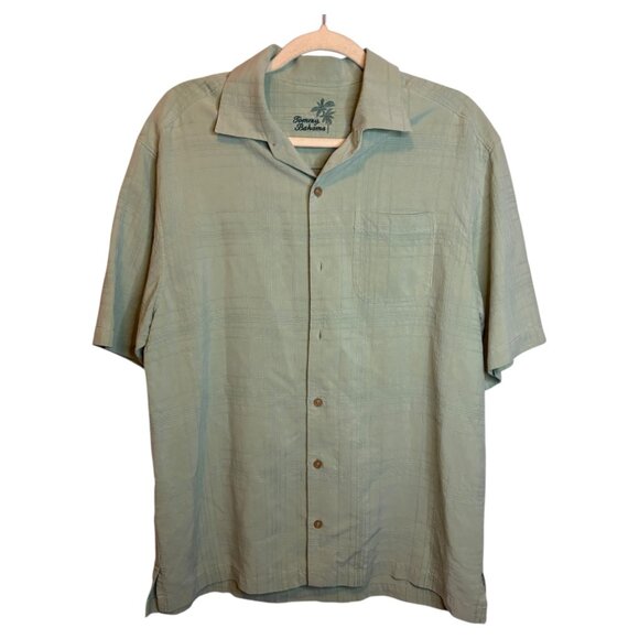 Tommy Bahama Shirt Men's Size Medium Silk Hawaiian Green - Picture 1 of 4